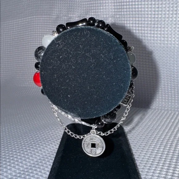 BOHO Bracelet Asian Coin Glass Bead Silver Detail Chain Stretch 6”- 6.5” New - Picture 5 of 16